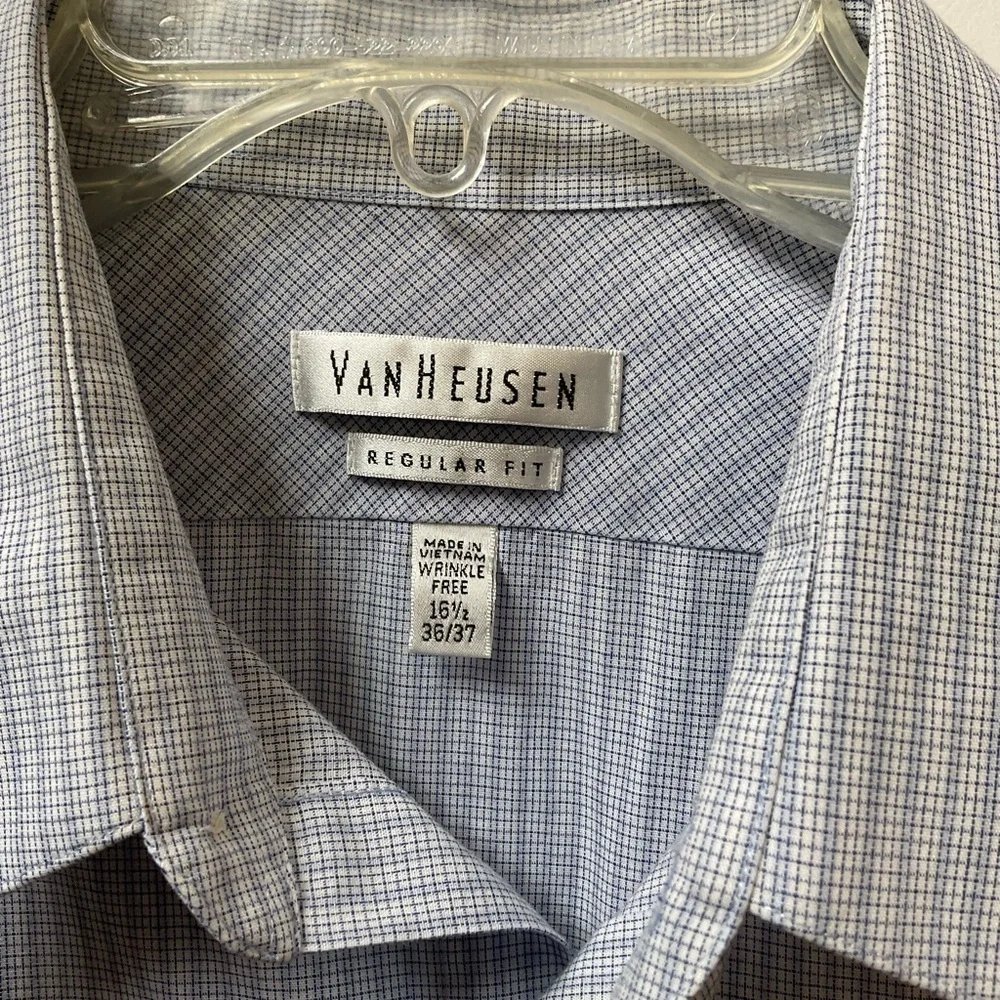 Van Heusen Dress Shirt 16 1/2 x 36/37